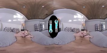 Lily Larimar cum in me