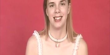 Amateur Brunette Spreads Her Pussy For A Raw Close-Up