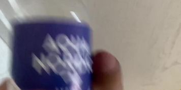Big water bottle for better feelings during mastrubation 