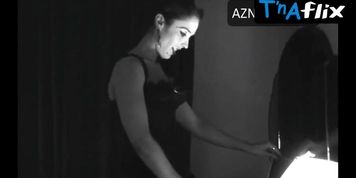 Nuria Kaiser Sexy Scene  in Los Secretos De Goring