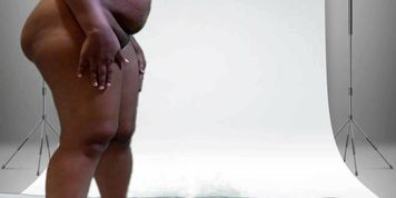Ceram With Nude Girl Nilmini Sheron (Nubiles)