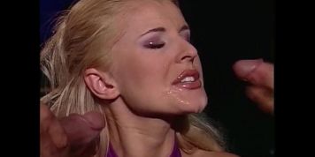 Legendary Cumshots 010 : Sandra Russo