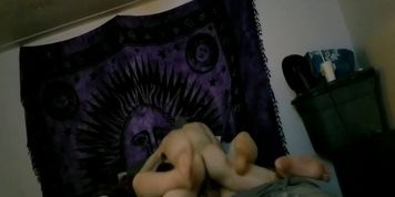 Amatuer MILF getting fucked Missionary.