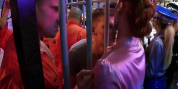 DRUNKSEXORGY - Slutty chicks suck cocks at a fuck party