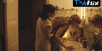 Sonia Ninyerola Sexy Scene  in Sense Filtres
