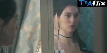 Anamaria Vartolomei Breasts Scene  in The Seduction