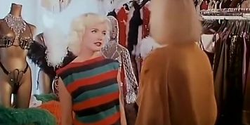 L'&Auml;&deg;nitiation De Rosalie - Full Movie