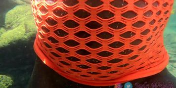 Jamaican nymph finger fucks her ass and pussy underwater - Anal Masturbation - Double Penetration