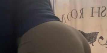 My ex booty so big miss her a lil