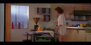Julianne Moore - Short Cuts (1993)