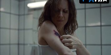 Veerle Baetens Sexy Scene  in Tabula Rasa