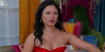 Scarlett Alexis X Ava Amira A NEW Fucking Podcast Threesome