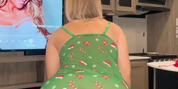 Vicky Stark Christmas Lingerie Haul PPV Video Leaked