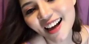 Asian gf show body for me with dance