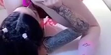 Suttin: Lascivious Ladies