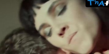 Stasya Miloslavskaya Breasts Scene  in Chuzhie Dengi