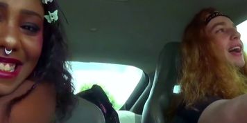 Daizy Cooper Vlog Episode 1. : Daizy and Dante go to the Cemetery