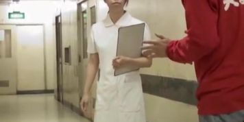 Beautiful nurse and the hot sharking story for her