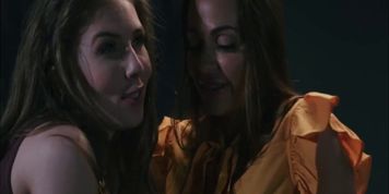 Horny Babes Abigail Mac and Lena Paul eat each their wet pussies