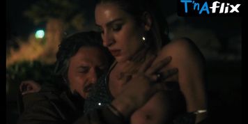 Matea Milinkovic Breasts Scene  in El Paraiso
