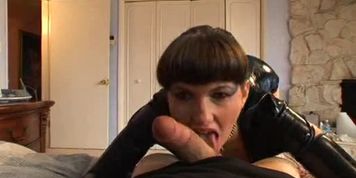 Carrie Anne - Latex MILF (Carri Lee)