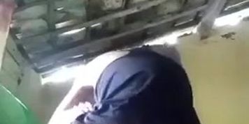 Bouncing on that cock