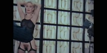 Moana La Scandalosa 1980 (Restored) (Isis Taylor, Moana Pozzi, Roberto Malone, Rocco Siffredi)