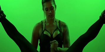 JOI Challenge - Red light, green light with Melody Cheeks