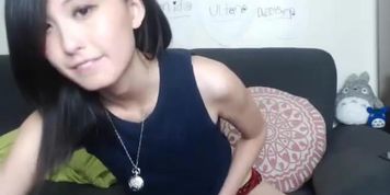 Hot Japanese Girl Masturbate On Camshow