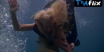 Daryl Hannah Breasts Scene  in Splash