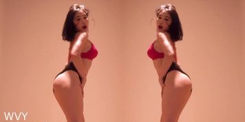 Waveya Ari Twerking Youtuber Sexy Dancing Video