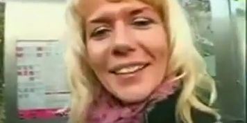 Blonde German Milf Anna anal (Taylor Bow)