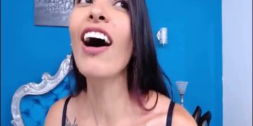 Neck Veins of LJ 32