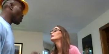 Venus - Cheating Wife fucked by two workers (Hope Wells)