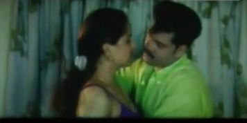 Mallu reshma with neibhour hot uploaded by venkatmaths