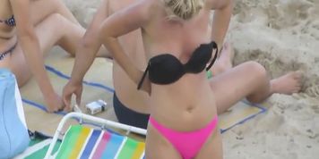 Pink Bikini Amateur Topless Voyeur Beach Girls