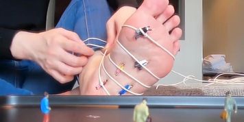 Tinys get tied to feet