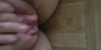Fucking myself while squirting and cum drips off me
