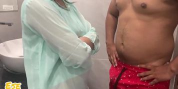 Desi Step Sister Fucked Rough By Horny Brother In Bathroom - Hindi Dirty Talk