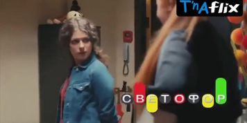 Yanina Bugrova Sexy Scene  in Svetofor