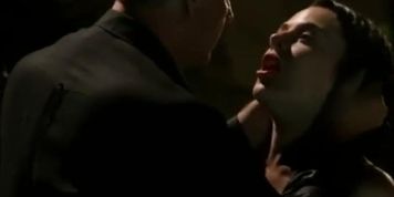Wife Tells Hubby About Her Lover
