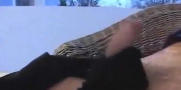 Hard Handjob Makes Cumshot