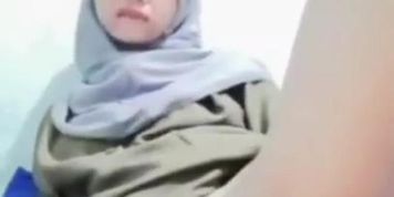 Jilbab SMA Main DiLdo