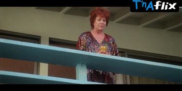 Lori Singer Breasts,  Butt Scene  in Short Cuts