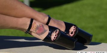 LoveHerFeet - Inked Chick with Perfect Tits gives Incredible Foot Sex