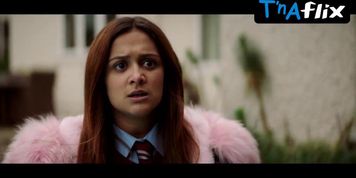 Laila Rouass Sexy Scene  in Safe