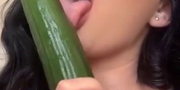 Onlyfans model sucks HUGE cucumber 