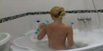 Cute Russian Amateur Girl playing in the shower