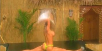 april_arikssen_t_shirt_contest_240p