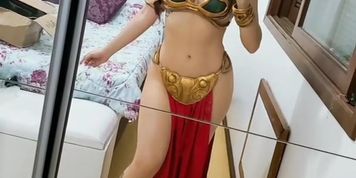 Slave Leia cosplay I did in 2019 ? Happy (late ?) Star Wars .. by danievedo.free from OnlyFans | Coomer